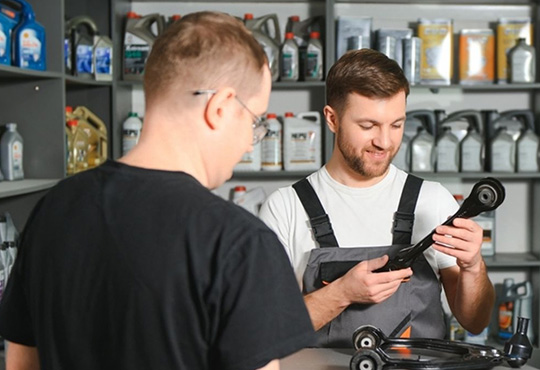 un vendeur de pièces